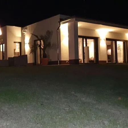 アパート With 1 Bedroom リヘン